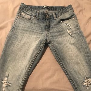Levi’s distressed jeans